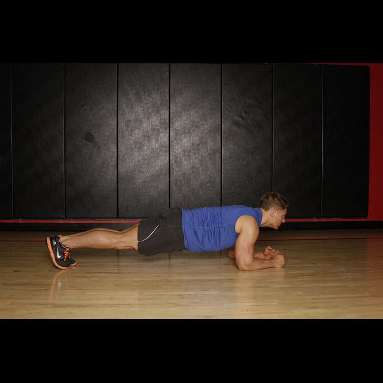 техника выполнения упражнения: Планка (Plank) на фото